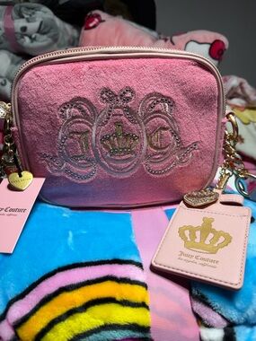 Juicy Couture Lovers Club Camera Bag in Pink Lemonade NWT